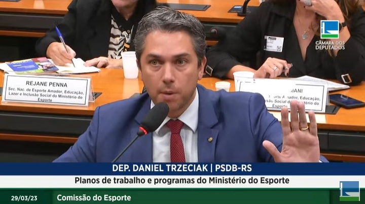 ​Deputado Daniel Trzeciak questiona ministra Ana Moser na comissão do Esporte